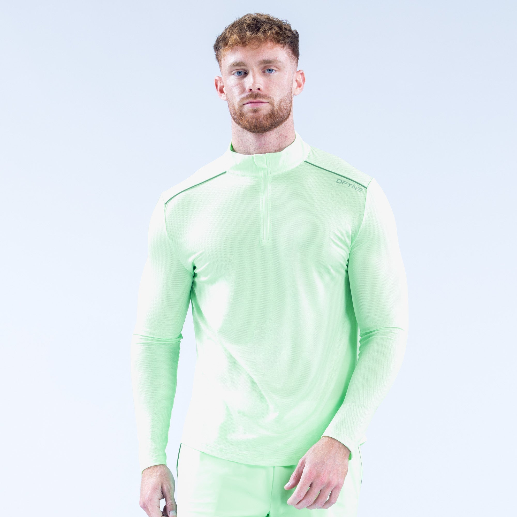 Charge Quarter Zip – DFYNE US