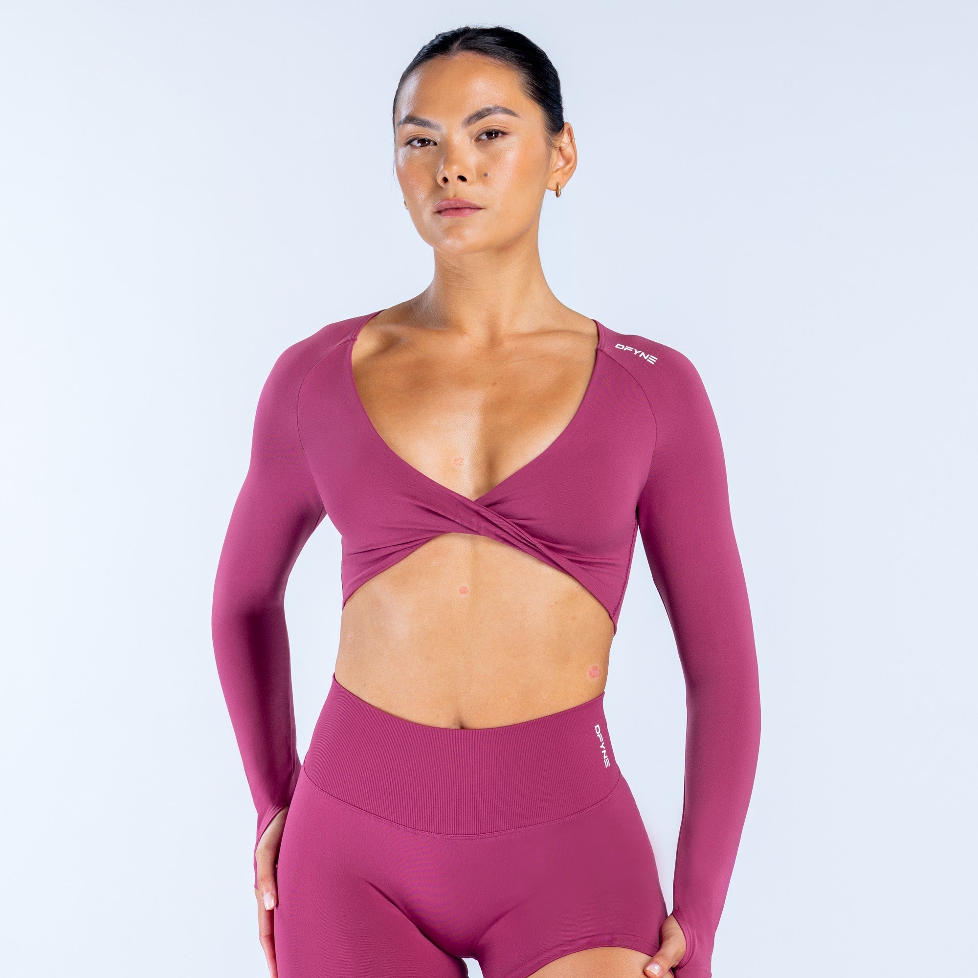 Defy Twist Front Top – DFYNE US