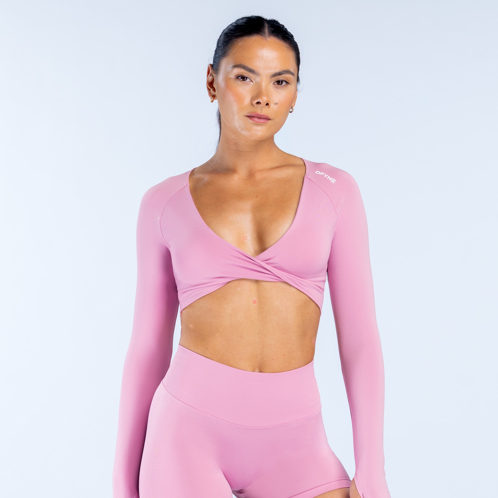 Defy Twist Front Top – DFYNE US