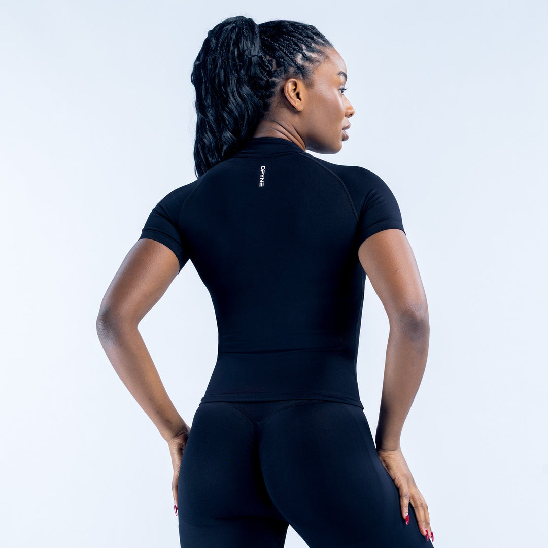 Dynamic Short Sleeve Zippy