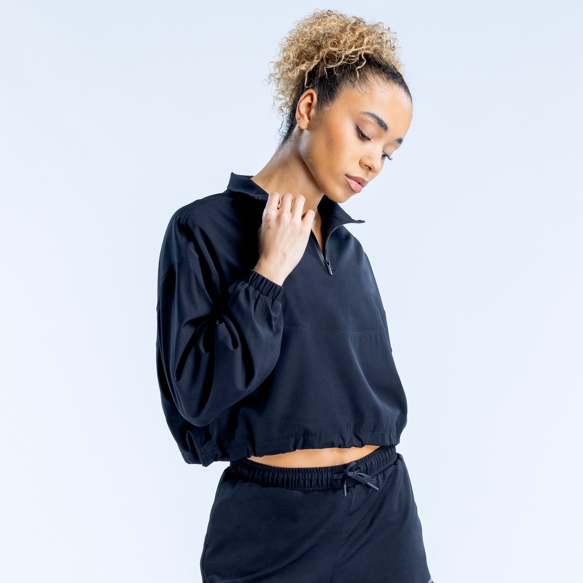 Origin Crop Zip Jacket – DFYNE US