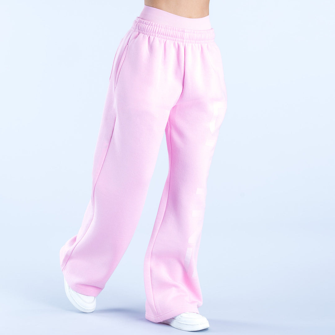 Signature Wide Leg Jogger
