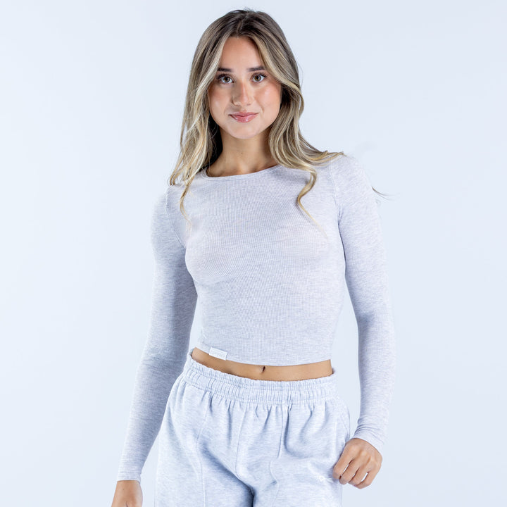 Light gray ribbed long-sleeve crop top with round neckline