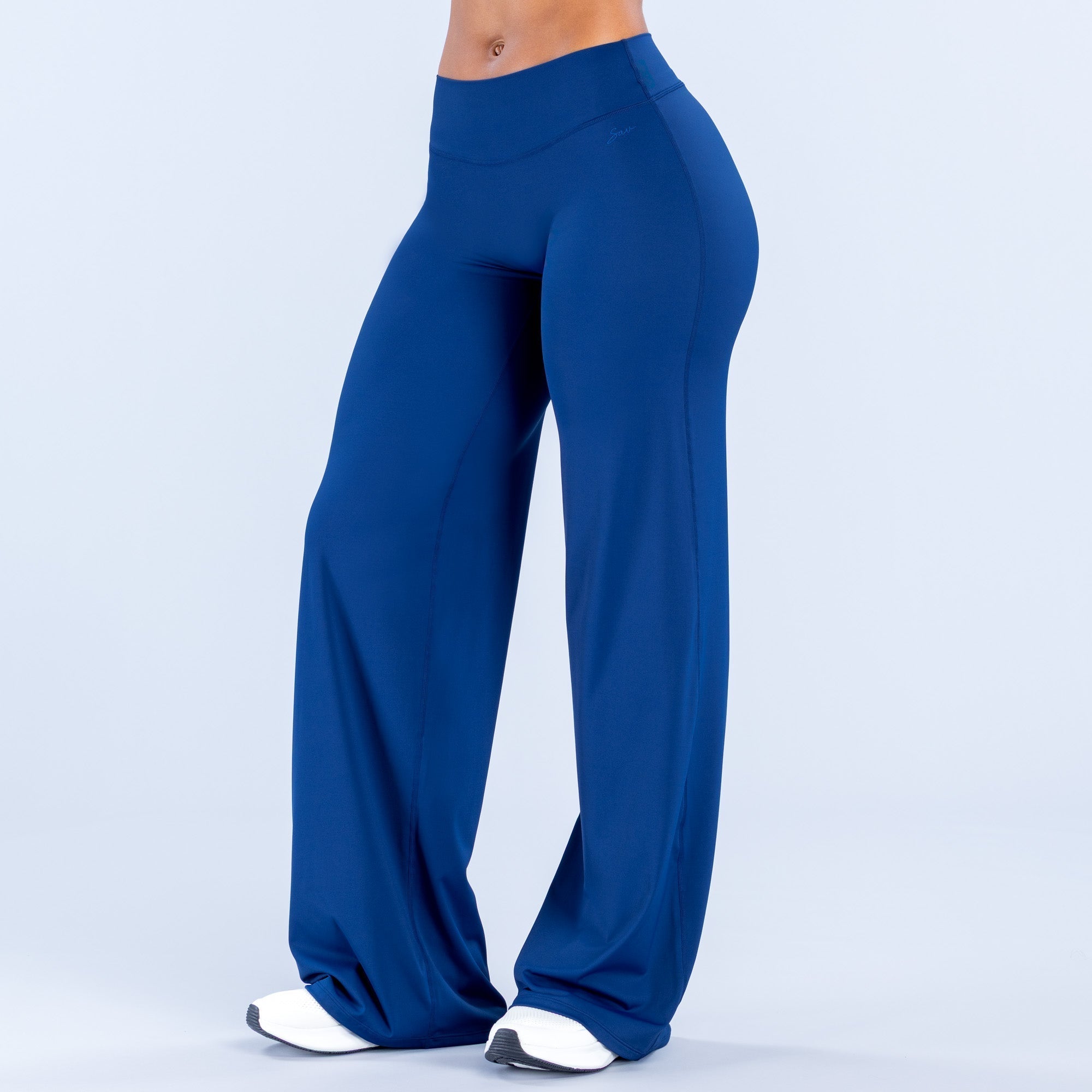 Sav Wide Leg Pants – DFYNE US