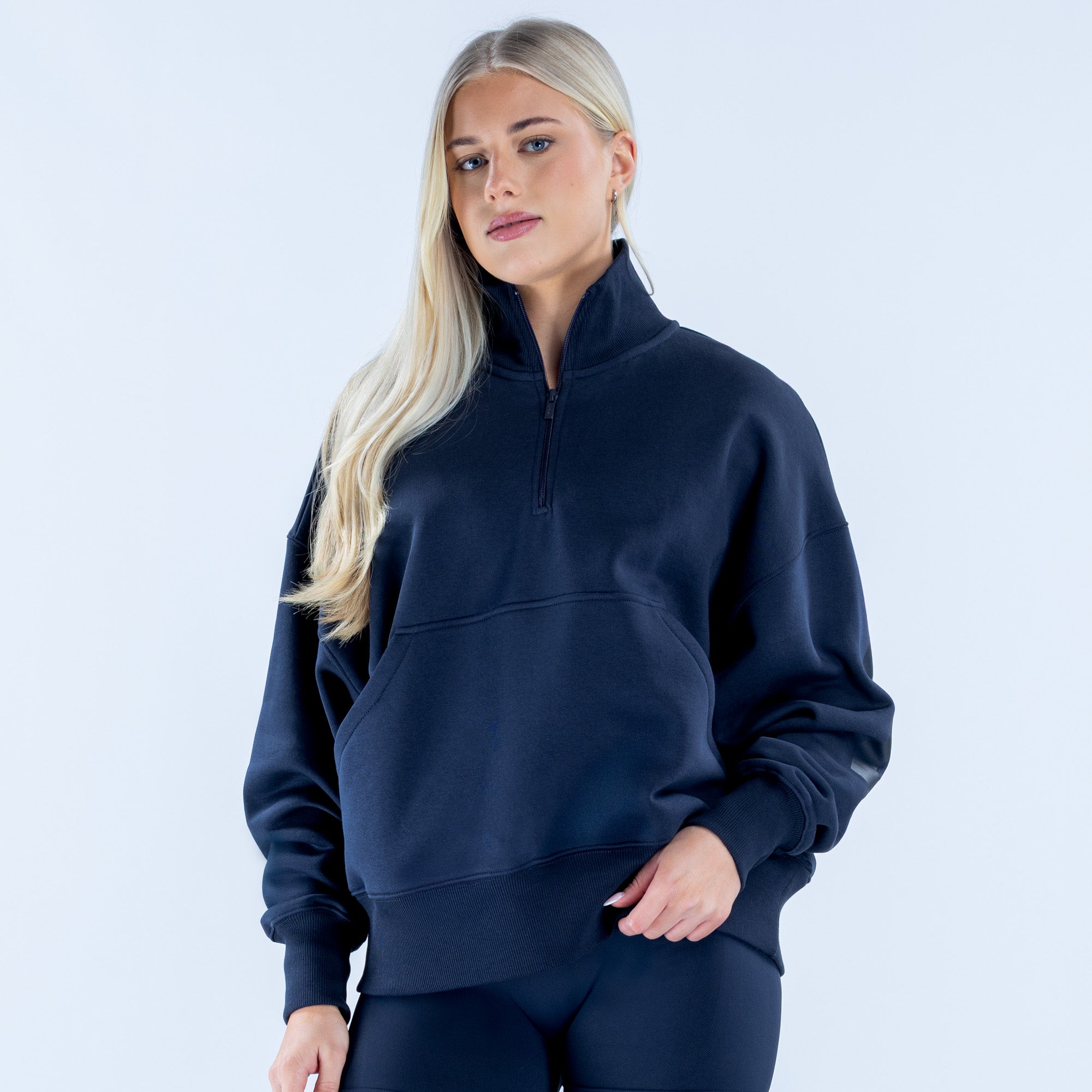 Signature Quarter Zip Sweatshirt – DFYNE US