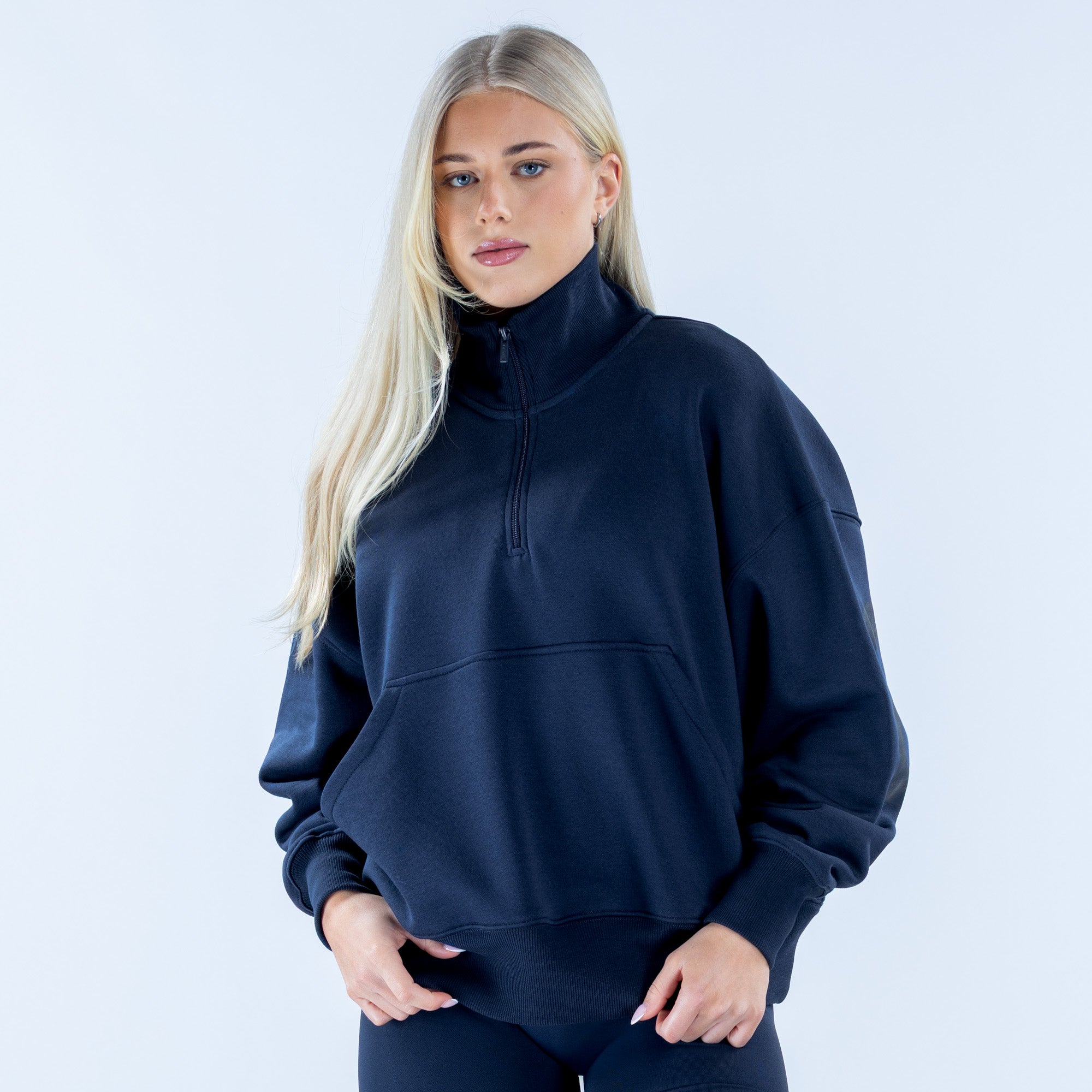 Signature Quarter Zip Sweatshirt – DFYNE US