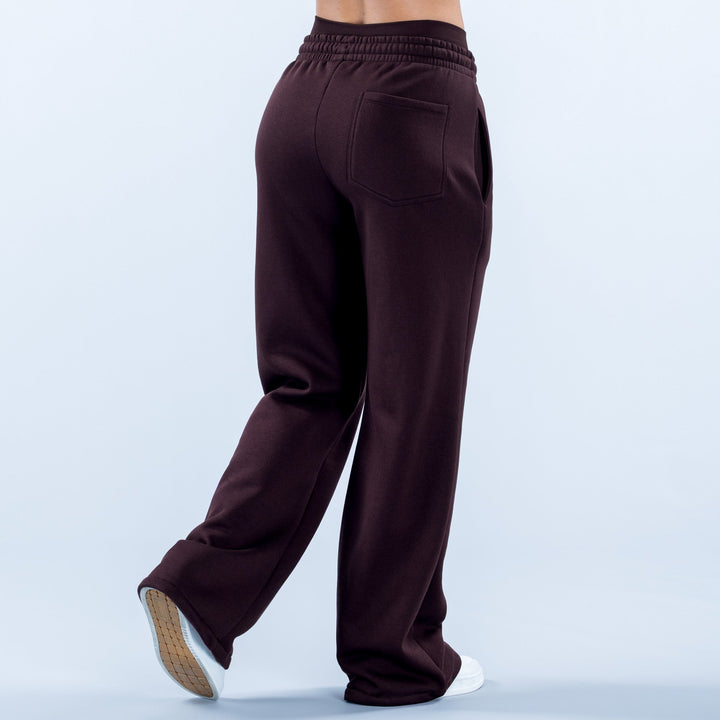 Signature Wide Leg Jogger