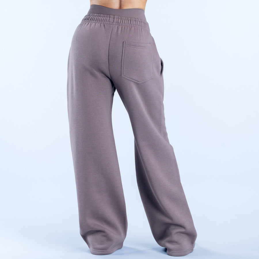 Taupe wide-leg joggers with elastic waist and patch pockets