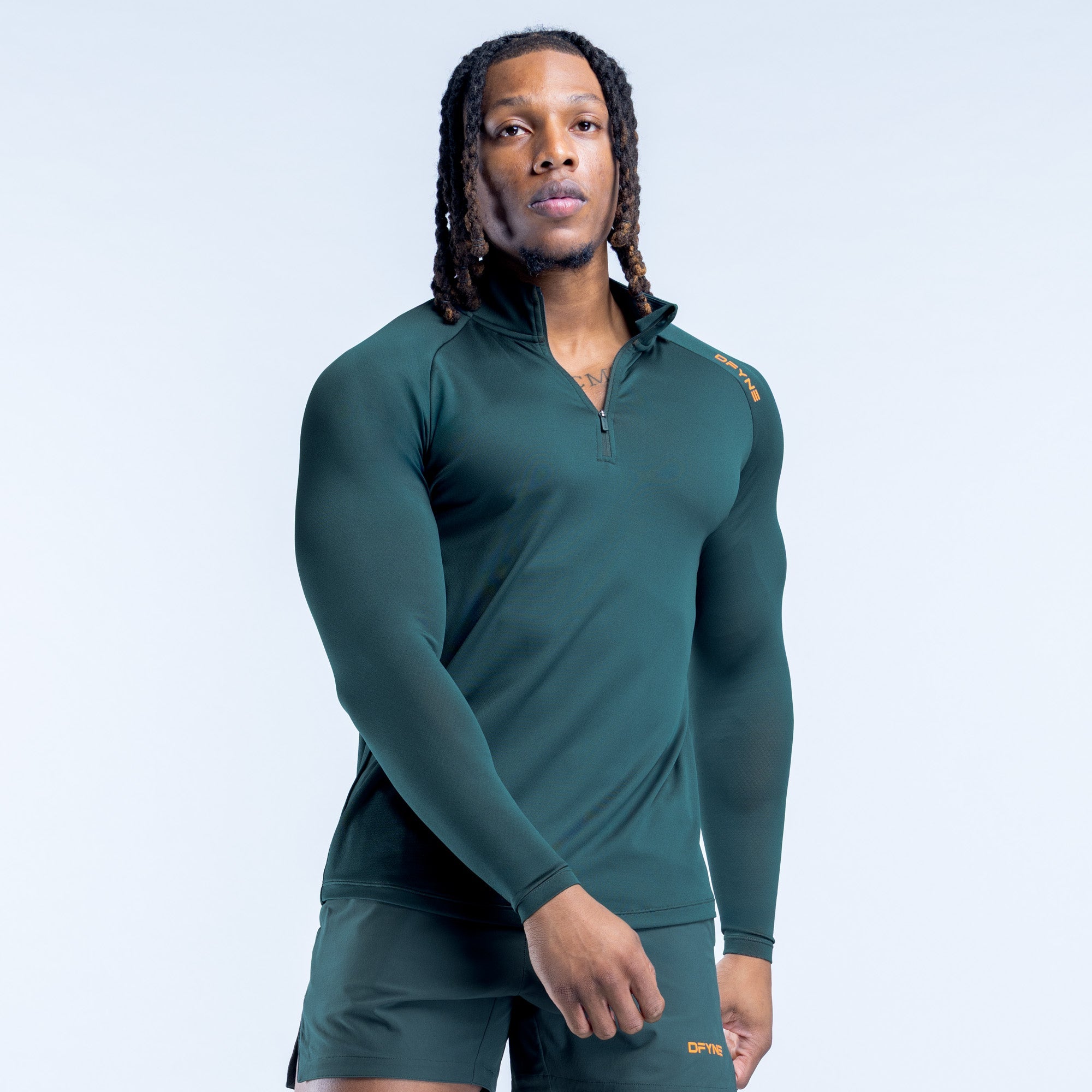Unbound Quarter Zip – DFYNE US